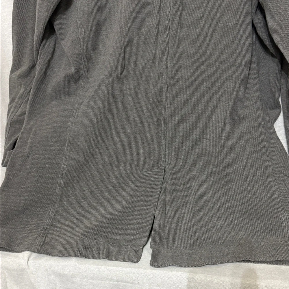 Men's Gray Lightweight Shirt Jacket - Picture 8 of 8
